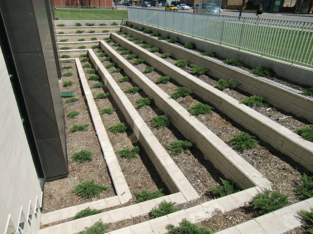 Commercial Retaining Walls Veert Landscaping inc. Asphalt